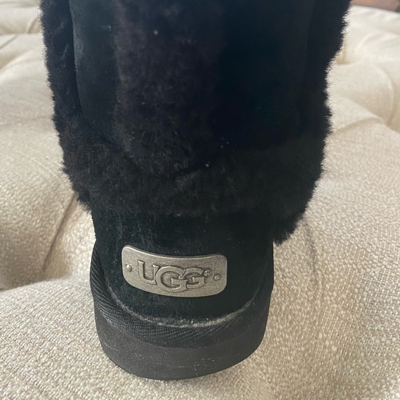 UGG Kids black waterproof suede warm winter boots - Picture 3 of 10